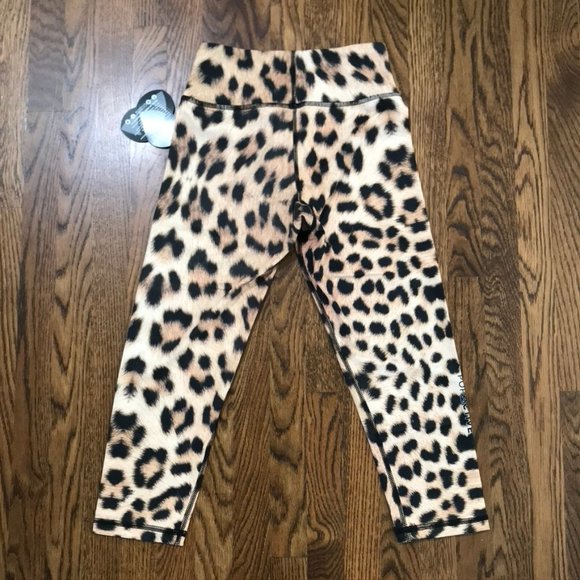 NWT POP Active Leopard Dream Capri Leggings - Picture 6 of 8
